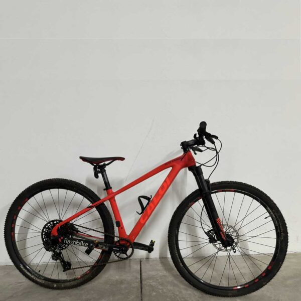 Bike MTB Caloi Elite Carbon Sport | Tamanho P